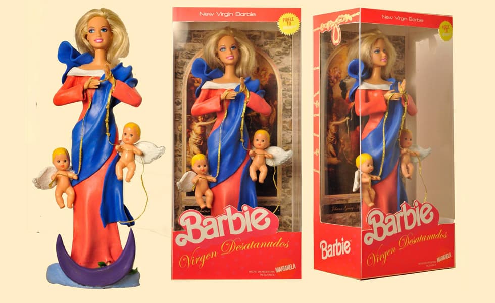 Fotografía documental — «Barbie: The Plastic Religion»: La muestra que no será…