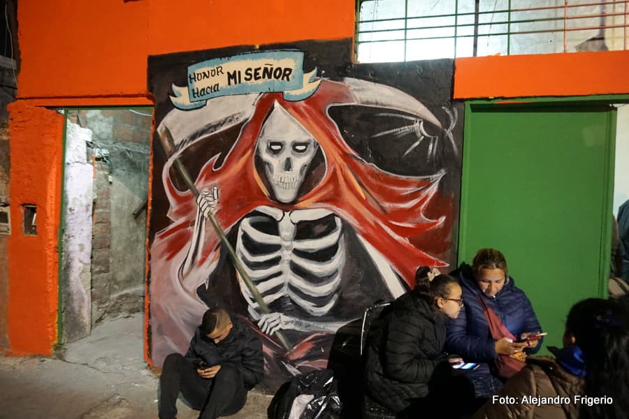 Fotografía documental — Una noche con San La Muerte