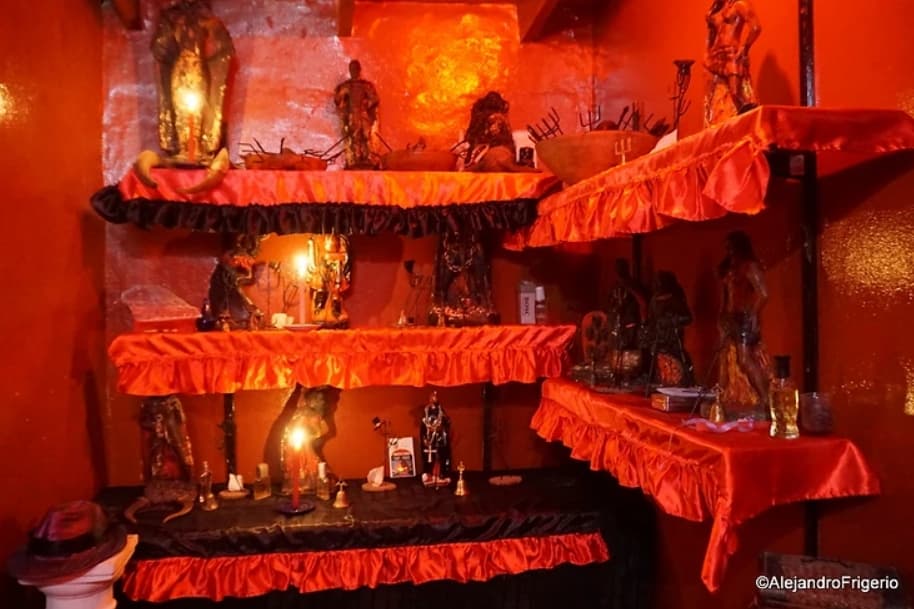 Fotografía documental — El poder de los altares vivos de las religiones afro