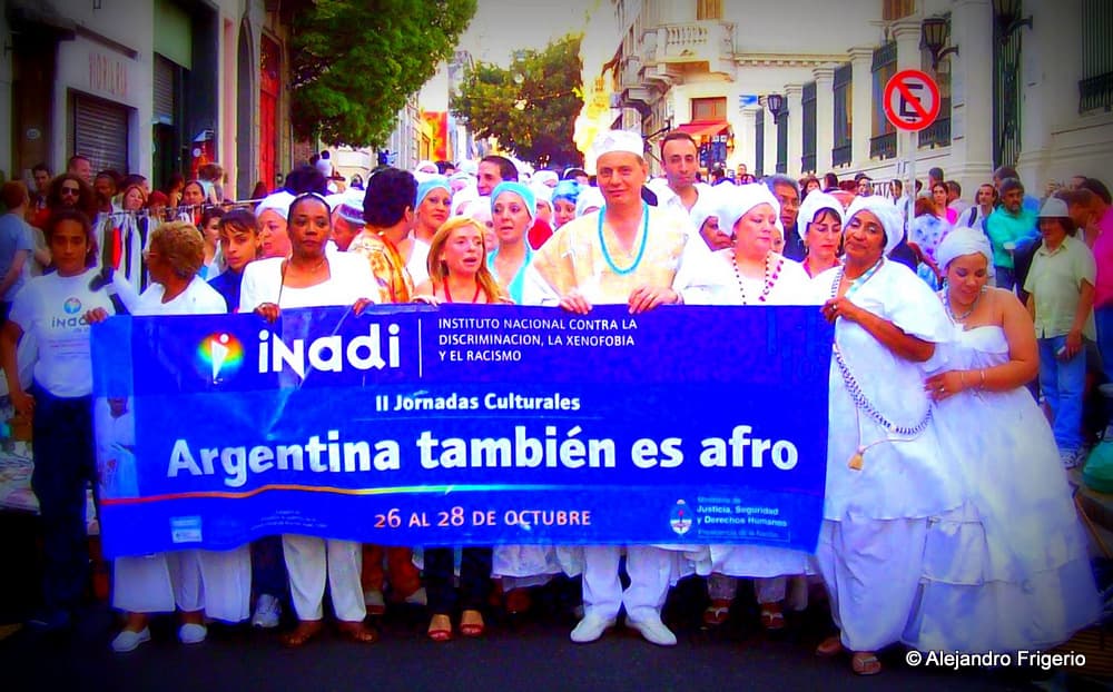 Fotografía documental — El racismo religioso como forma superior y extrema de la intolerancia religiosa
